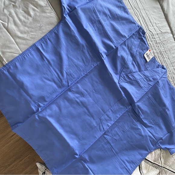 Allheart Mens Scrubs Basics Size XL Baby Blue Top - Picture 4 of 6